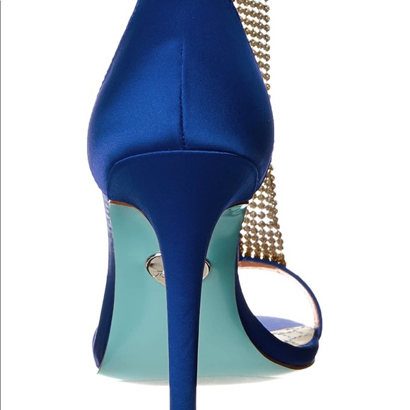 Betsey Johnson sandals SZ 8 - Picture 2 of 6